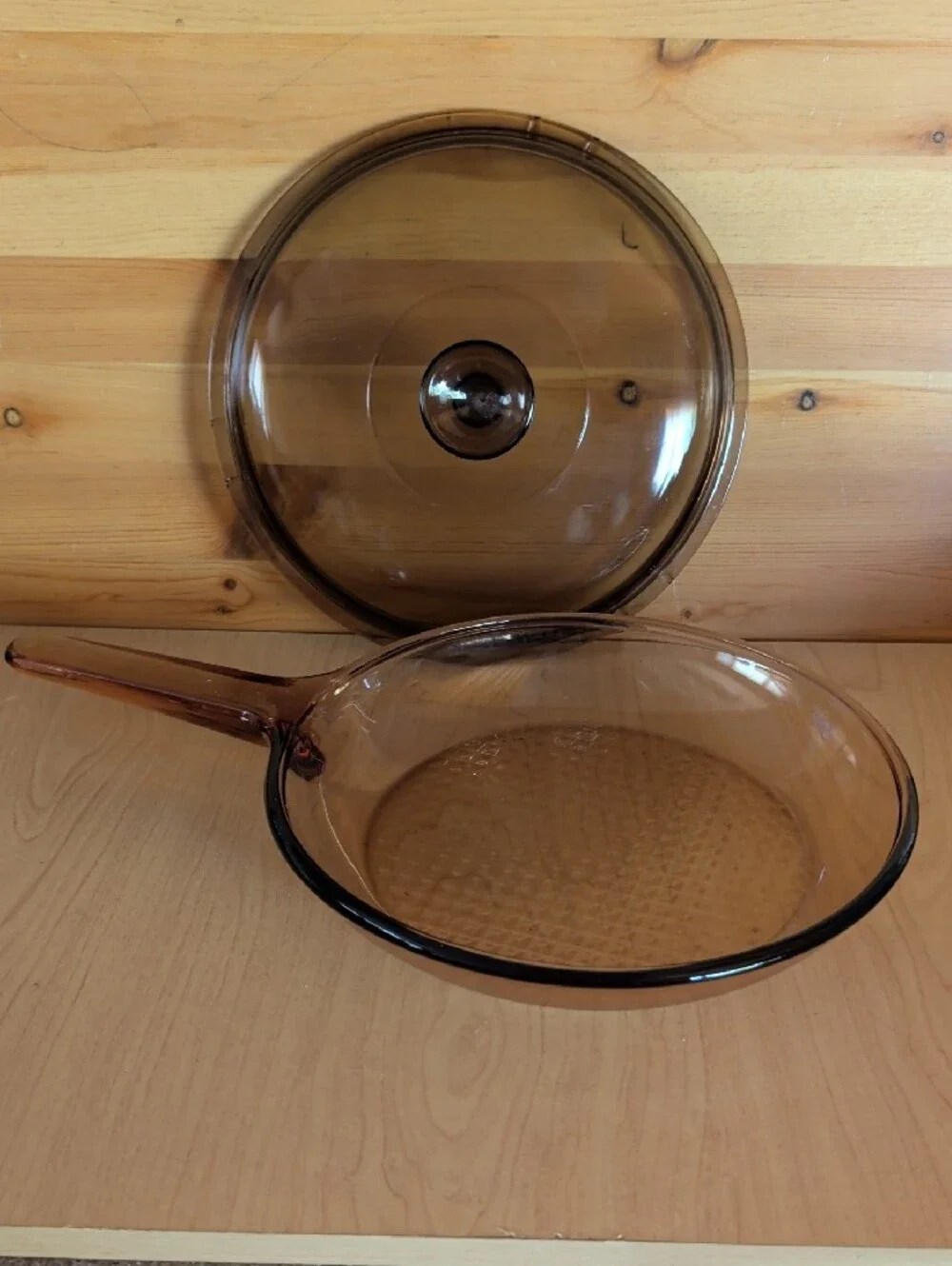 Corningware Vision ,Smoky Brown Glass Skillet with Lid. 🌟🌟🌟